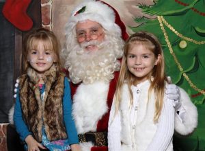 Fort Worth Pictures with Santa Claus