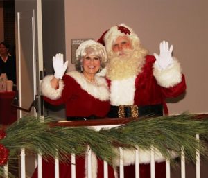 Amazing Santa and Mrs. Claus for Hire
