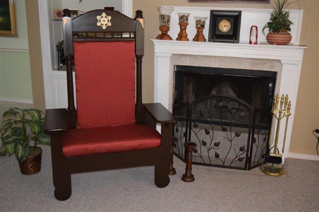 Santa Chair - Santa Throne for Rent