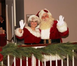 Southlake Town Square Tree Lighting Santa Claus and Mrs. Claus