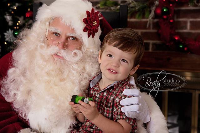 Real Santa for Pictures with Santa Claus