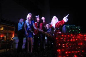 tree lighting santa claus